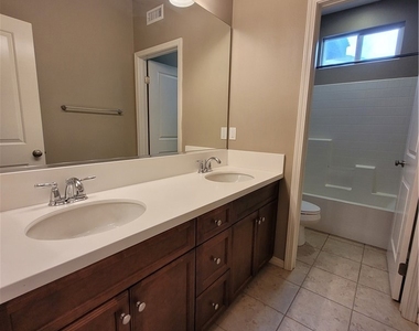 14425 Willamette - Photo Thumbnail 17