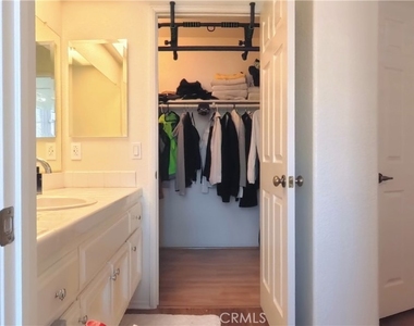 415 E Bougainvillea - Photo Thumbnail 19