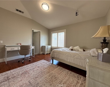12210 Vista Court - Photo Thumbnail 37