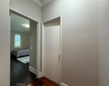 12210 Vista Court - Photo Thumbnail 27