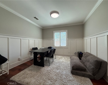 12210 Vista Court - Photo Thumbnail 5