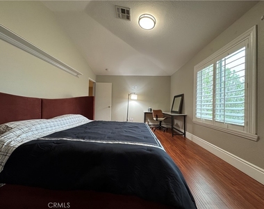 12210 Vista Court - Photo Thumbnail 42