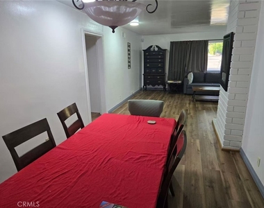 444 Redlands Avenue - Photo Thumbnail 21