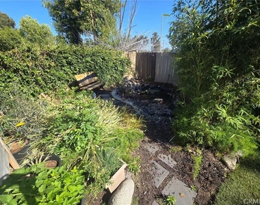 444 Redlands Avenue - Photo Thumbnail 36
