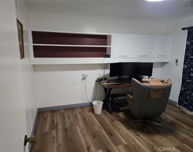 444 Redlands Avenue - Photo Thumbnail 26