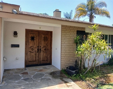 444 Redlands Avenue - Photo Thumbnail 1