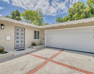 20516 Clark Street - Photo Thumbnail 1