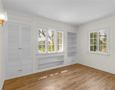 2151 N Altadena - Photo Thumbnail 20