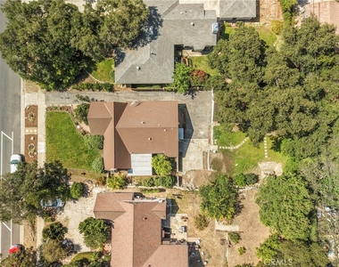2151 N Altadena - Photo Thumbnail 38
