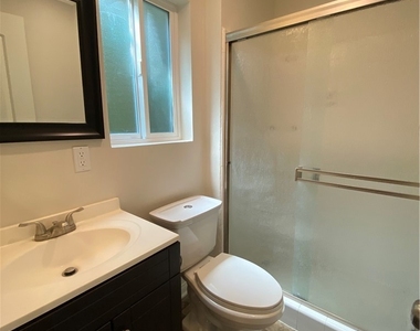665 W 34th - Photo Thumbnail 5