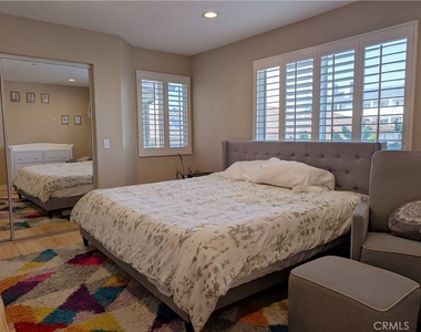 328 E Imperial - Photo Thumbnail 14