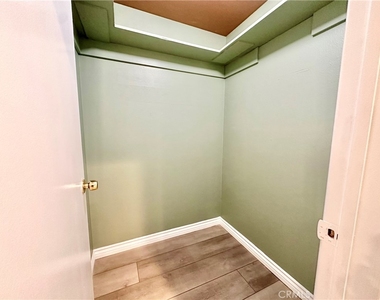 6351 Marcella Way - Photo Thumbnail 13