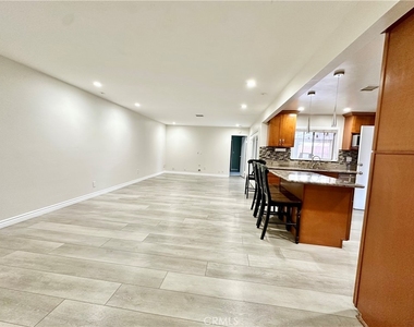 6351 Marcella Way - Photo Thumbnail 3