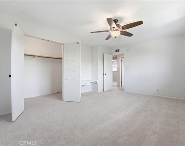 1163 N Lincoln - Photo Thumbnail 14
