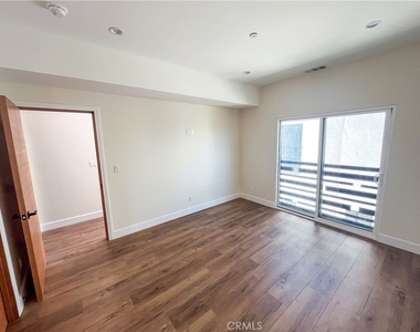 1816 1 S Hauser Boulevard - Photo Thumbnail 6