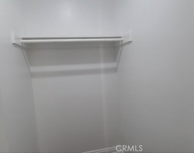 10613 1/2 S Broadway - Photo Thumbnail 23