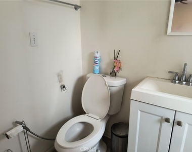 20619 Cohasset - Photo Thumbnail 6