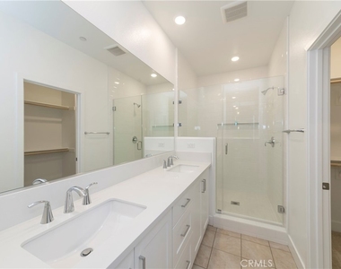 1809 Lychee St - Photo Thumbnail 14