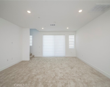 1809 Lychee St - Photo Thumbnail 8