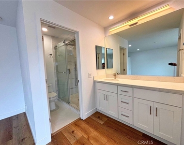 8203 Owens - Photo Thumbnail 17