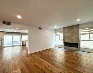 8203 Owens - Photo Thumbnail 4