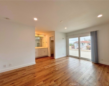 8203 Owens - Photo Thumbnail 16