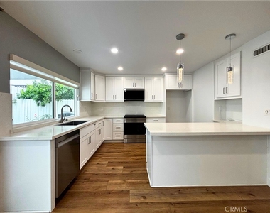 8203 Owens - Photo Thumbnail 6