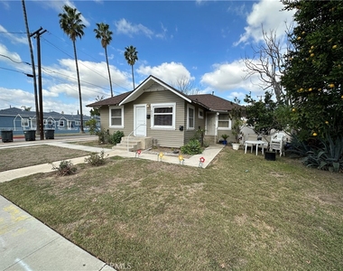 633 W Maple Avenue - Photo Thumbnail 3