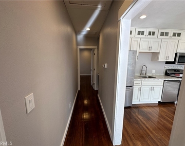 633 W Maple Avenue - Photo Thumbnail 14