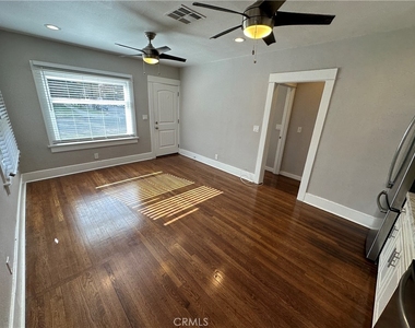 633 W Maple Avenue - Photo Thumbnail 11