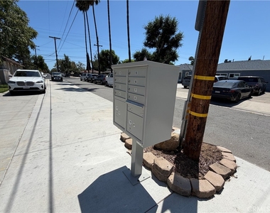 633 W Maple Avenue - Photo Thumbnail 27