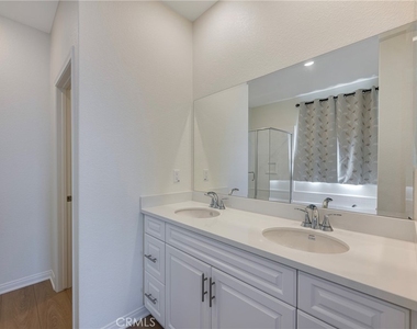 1231 Trojan Circle - Photo Thumbnail 5