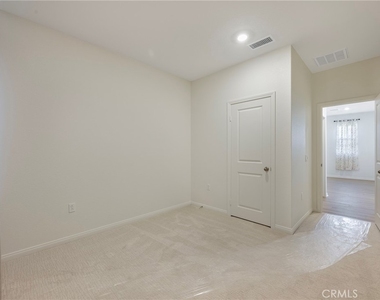1231 Trojan Circle - Photo Thumbnail 19
