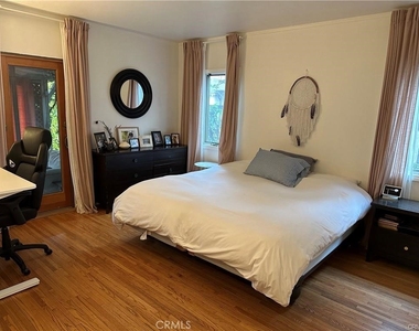 1133 S 3rd - Photo Thumbnail 4