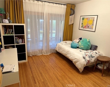 1133 S 3rd - Photo Thumbnail 6