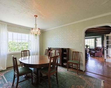 610 Country Club - Photo Thumbnail 9