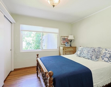 610 Country Club - Photo Thumbnail 26