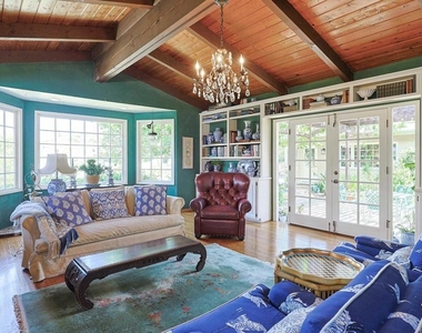 610 Country Club - Photo Thumbnail 17