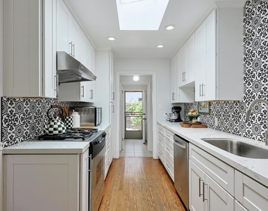 610 Country Club - Photo Thumbnail 23