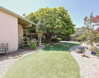 610 Country Club - Photo Thumbnail 57