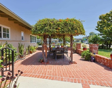 610 Country Club - Photo Thumbnail 65