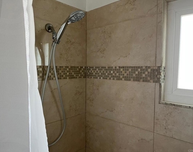 172 Palomar Street - Photo Thumbnail 11