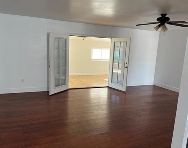 172 Palomar Street - Photo Thumbnail 9