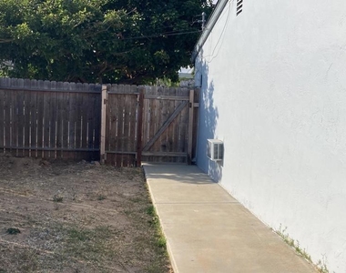 172 Palomar Street - Photo Thumbnail 38