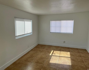 172 Palomar Street - Photo Thumbnail 17