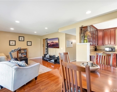 5141 Cheryl Drive - Photo Thumbnail 8