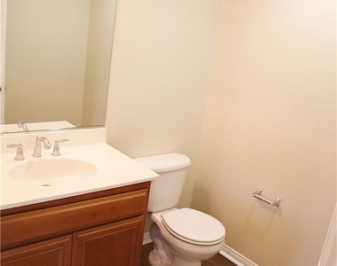 1510 Orange Avenue - Photo Thumbnail 13