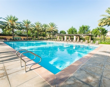 137 Kempton - Photo Thumbnail 24