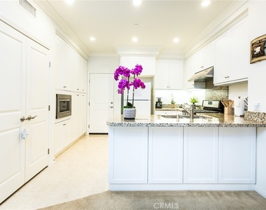 137 Kempton - Photo Thumbnail 9