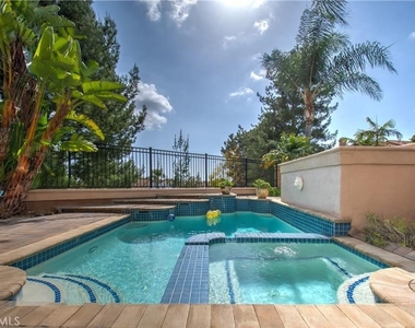 26325 Cannes - Photo Thumbnail 33